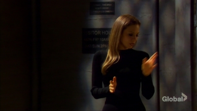 DAYS_OF_OUR_LIVES_-_12_02_2020_301.jpg