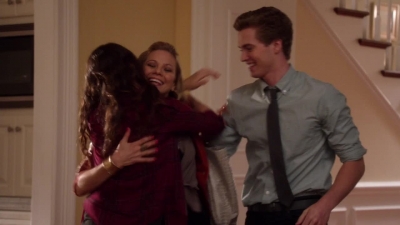 NECESSARY_ROUGHNESS_-_E2X14_THE_FALL_GUY_0035.jpg