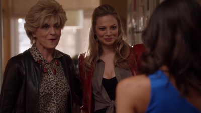 NECESSARY_ROUGHNESS_-_E2X14_THE_FALL_GUY_0163.jpg