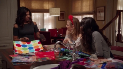 NECESSARY_ROUGHNESS_-_E2X14_THE_FALL_GUY_0762.jpg