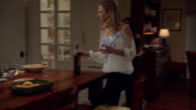 NECESSARY_ROUGHNESS_-_E2X14_THE_FALL_GUY_1055.jpg