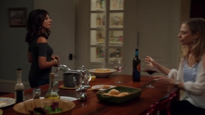 NECESSARY_ROUGHNESS_-_E2X14_THE_FALL_GUY_1061.jpg