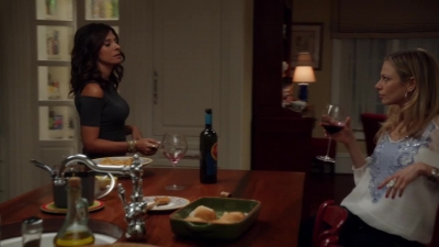 NECESSARY_ROUGHNESS_-_E2X14_THE_FALL_GUY_1070.jpg