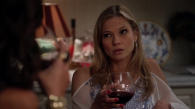 NECESSARY_ROUGHNESS_-_E2X14_THE_FALL_GUY_1104.jpg