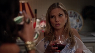 NECESSARY_ROUGHNESS_-_E2X14_THE_FALL_GUY_1107.jpg
