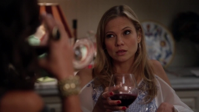 NECESSARY_ROUGHNESS_-_E2X14_THE_FALL_GUY_1109.jpg