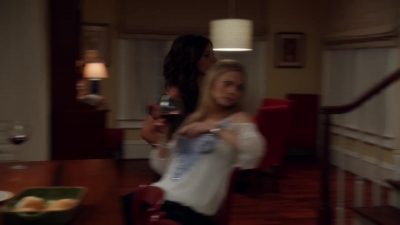 NECESSARY_ROUGHNESS_-_E2X14_THE_FALL_GUY_1174.jpg