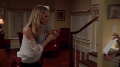 NECESSARY_ROUGHNESS_-_E2X14_THE_FALL_GUY_1182.jpg