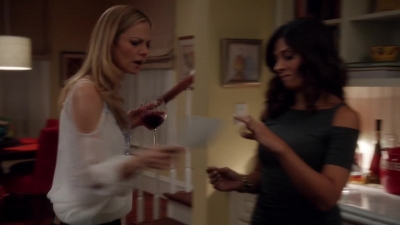NECESSARY_ROUGHNESS_-_E2X14_THE_FALL_GUY_1186.jpg