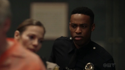 THE_ROOKIE_-_E1X15_MANHUNT_036.jpg