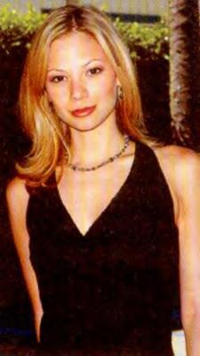 08252002_ABC_GH_Fan_Day037.jpg
