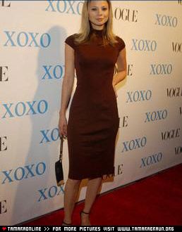 10132003_-_Vogue_XOXO_Spring_2004_Col028.jpg