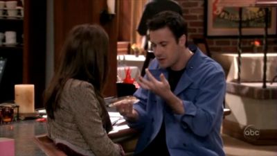 FREDDIE_-_E1X05_THE_WAR_OF_THE_ROSE_436.jpg