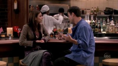 FREDDIE_-_E1X05_THE_WAR_OF_THE_ROSE_485.jpg