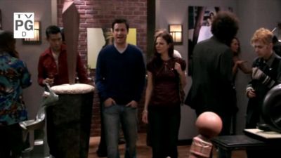 FREDDIE_-_E1X05_THE_WAR_OF_THE_ROSE_567.jpg