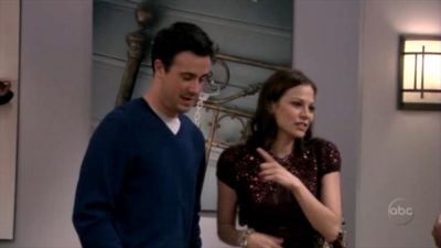 FREDDIE_-_E1X05_THE_WAR_OF_THE_ROSE_611.jpg