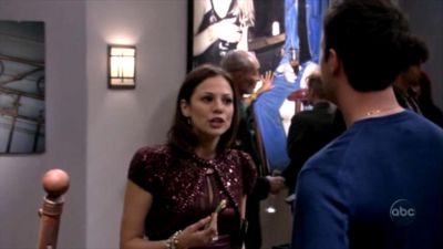 FREDDIE_-_E1X05_THE_WAR_OF_THE_ROSE_658.jpg