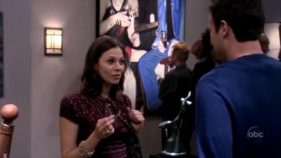 FREDDIE_-_E1X05_THE_WAR_OF_THE_ROSE_679.jpg