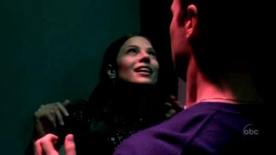 FREDDIE_-_E1X05_THE_WAR_OF_THE_ROSE_729.jpg