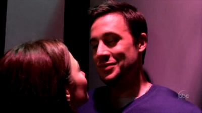 FREDDIE_-_E1X05_THE_WAR_OF_THE_ROSE_775.jpg