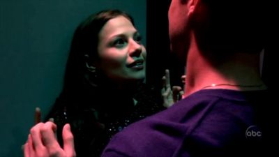 FREDDIE_-_E1X05_THE_WAR_OF_THE_ROSE_786.jpg