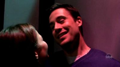 FREDDIE_-_E1X05_THE_WAR_OF_THE_ROSE_791.jpg