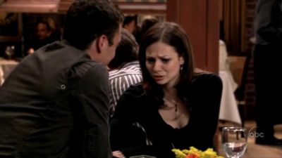 FREDDIE_-_E1X06_THE_ITALIAN_JOB_203.jpg