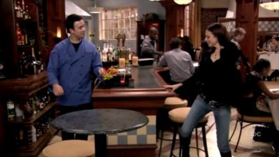 FREDDIE_-_E1X06_THE_ITALIAN_JOB_234.jpg