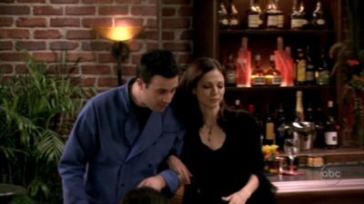 FREDDIE_-_E1X06_THE_ITALIAN_JOB_256.jpg