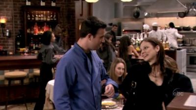 FREDDIE_-_E1X06_THE_ITALIAN_JOB_266.jpg