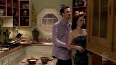 FREDDIE_-_E1X06_THE_ITALIAN_JOB_362.jpg