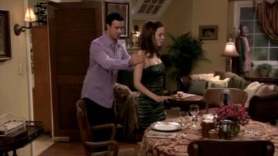 FREDDIE_-_E1X06_THE_ITALIAN_JOB_369.jpg