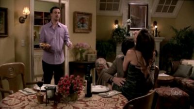 FREDDIE_-_E1X06_THE_ITALIAN_JOB_494.jpg