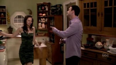 FREDDIE_-_E1X06_THE_ITALIAN_JOB_538.jpg