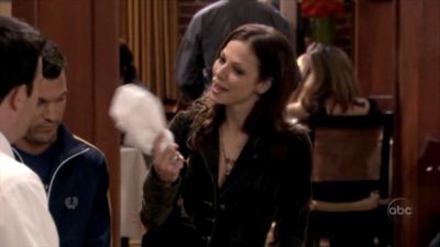 FREDDIE_-_E1X06_THE_ITALIAN_JOB_614.jpg