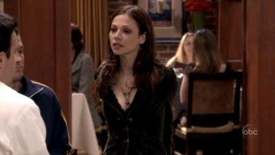 FREDDIE_-_E1X06_THE_ITALIAN_JOB_630.jpg