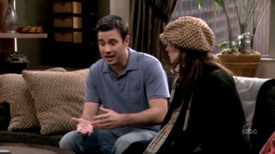FREDDIE_-_E1X06_THE_ITALIAN_JOB_734.jpg