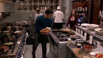 FREDDIE_-_E1X14_TWO_TIMES_A_LADY_360.jpg