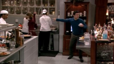 FREDDIE_-_E1X14_TWO_TIMES_A_LADY_436.jpg