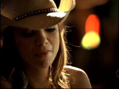 2008_CSI_-_E8X11_BULL104.jpg