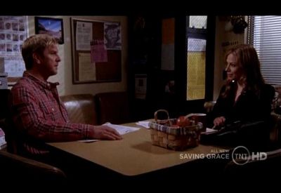 SAVING_GRACE_-_E3X07_THAT_WAS_NO_FIRST_KISS_114.jpg