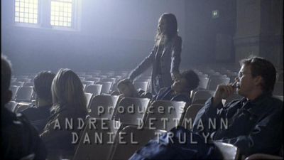 Tamara_Braun_--_The_Pretender_Ep_3_09_Murder_101060.jpg