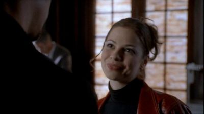 Tamara_Braun_--_The_Pretender_Ep_3_09_Murder_101111.jpg