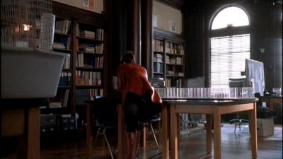 Tamara_Braun_--_The_Pretender_Ep_3_09_Murder_101248.jpg