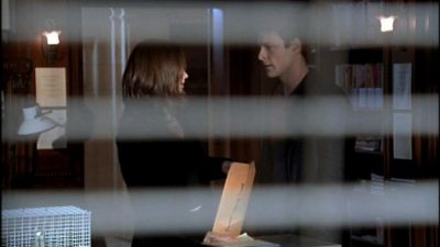 Tamara_Braun_--_The_Pretender_Ep_3_09_Murder_101352.jpg