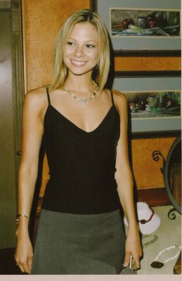 08232003_Tamara_s_First_Fan_Event004.jpg
