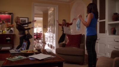 NECESSARY_ROUGHNESS_-_E2X14_THE_FALL_GUY_0008.jpg