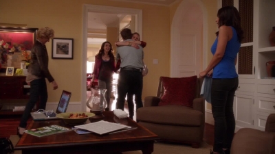 NECESSARY_ROUGHNESS_-_E2X14_THE_FALL_GUY_0020.jpg