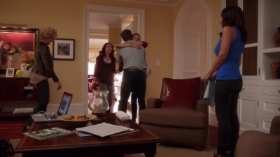 NECESSARY_ROUGHNESS_-_E2X14_THE_FALL_GUY_0021.jpg