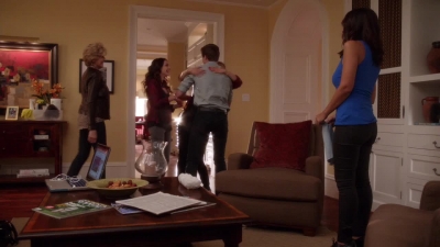 NECESSARY_ROUGHNESS_-_E2X14_THE_FALL_GUY_0028.jpg